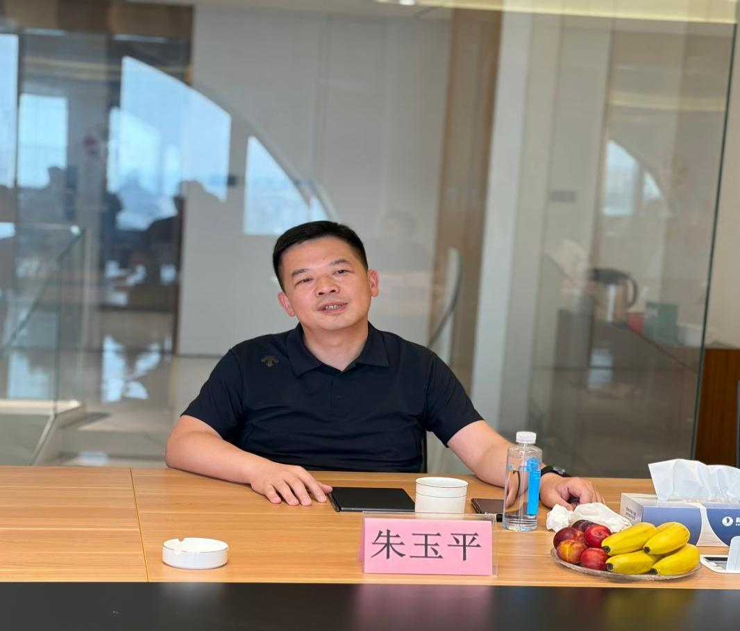 交通强国，通港达园——交通运输部处长朱玉平一行赴俄罗斯专享会水泥调研通港达园建设工作2